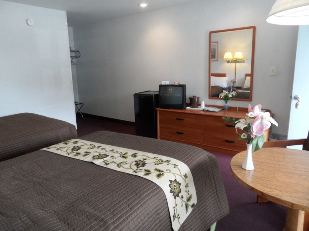 Motel Pinebrook 2*