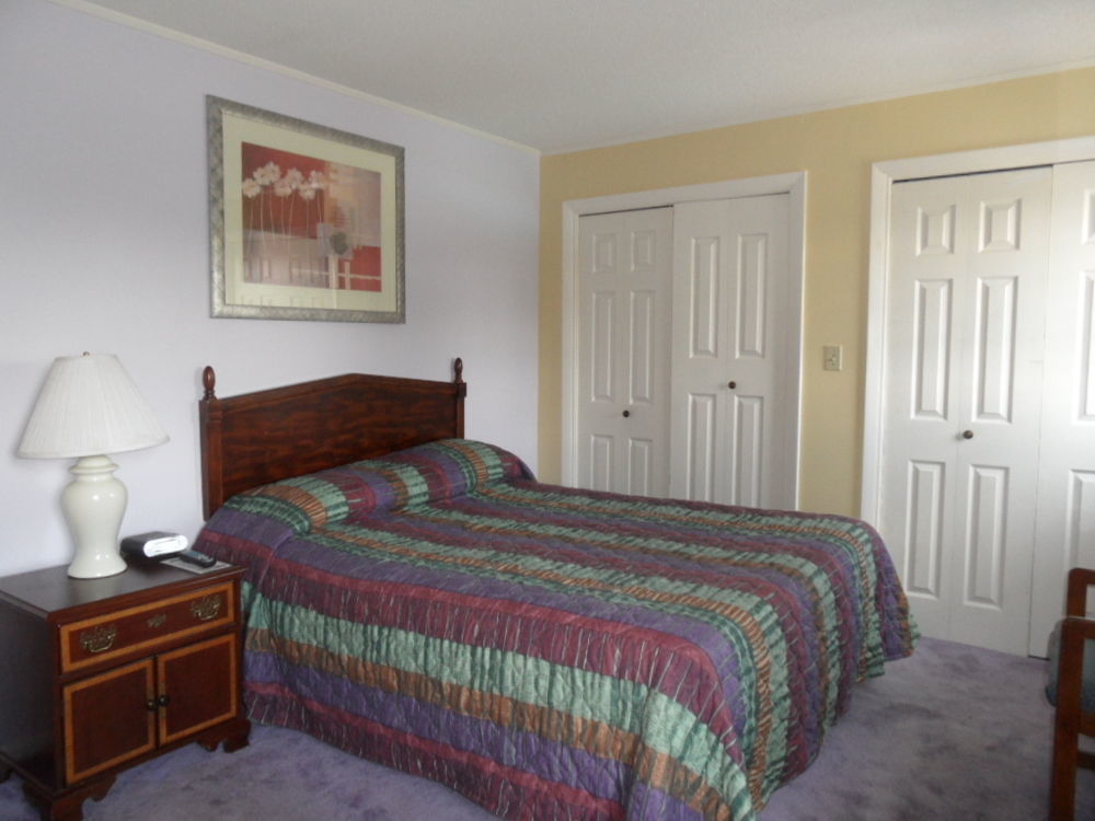 Pinebrook Motel